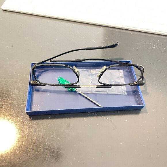 NEW SlimFold Kanda of Japan Folding Eyeglasses w/ Case in BLACK - Picture 4 of 10